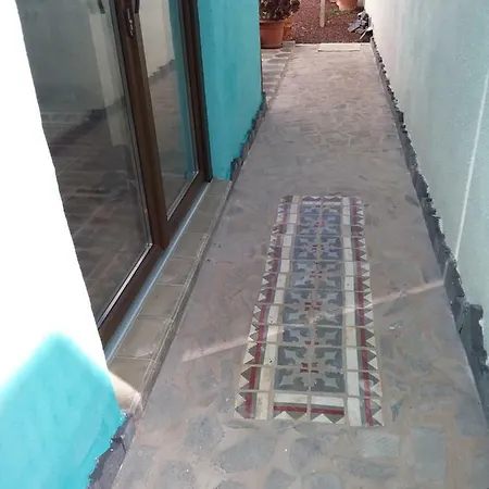 La Casita Azul Caleta de Interián