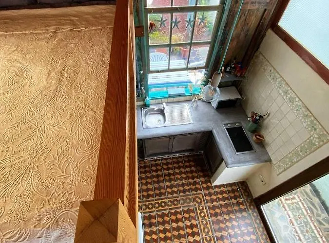 La Casita Azul * Caleta de Interián